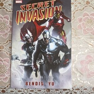 Marvel Secret Invasion with Red and Blue Heroes